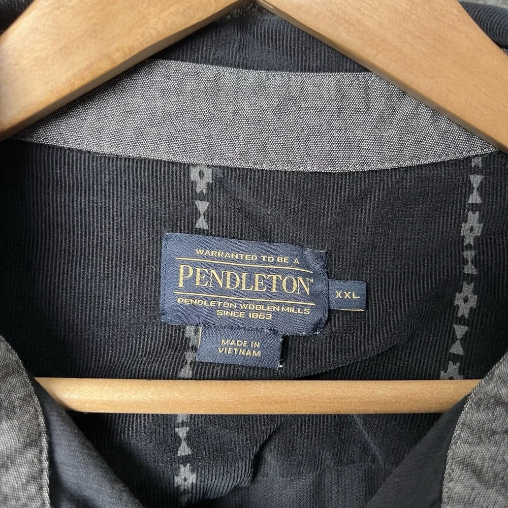 Pendleton Wyatt Corduroy Long Sleeve Shirt Mens Size 2XL Black Aztec Button Up